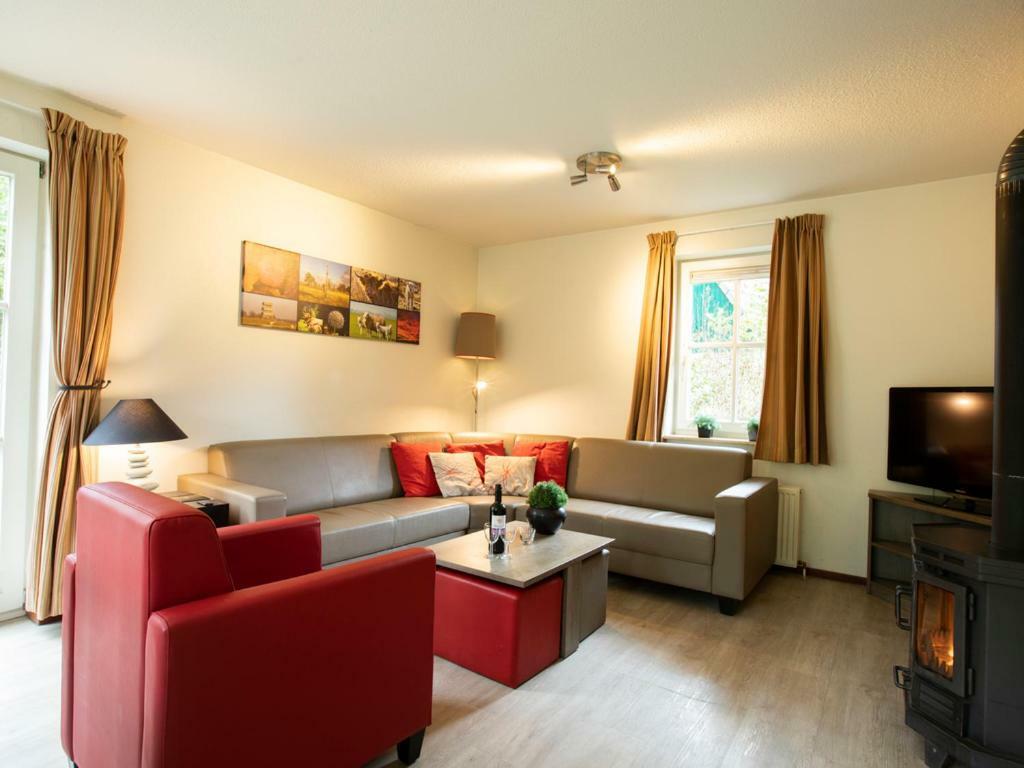 Landal Hunerwold State Hotel Wateren Ngoại thất bức ảnh